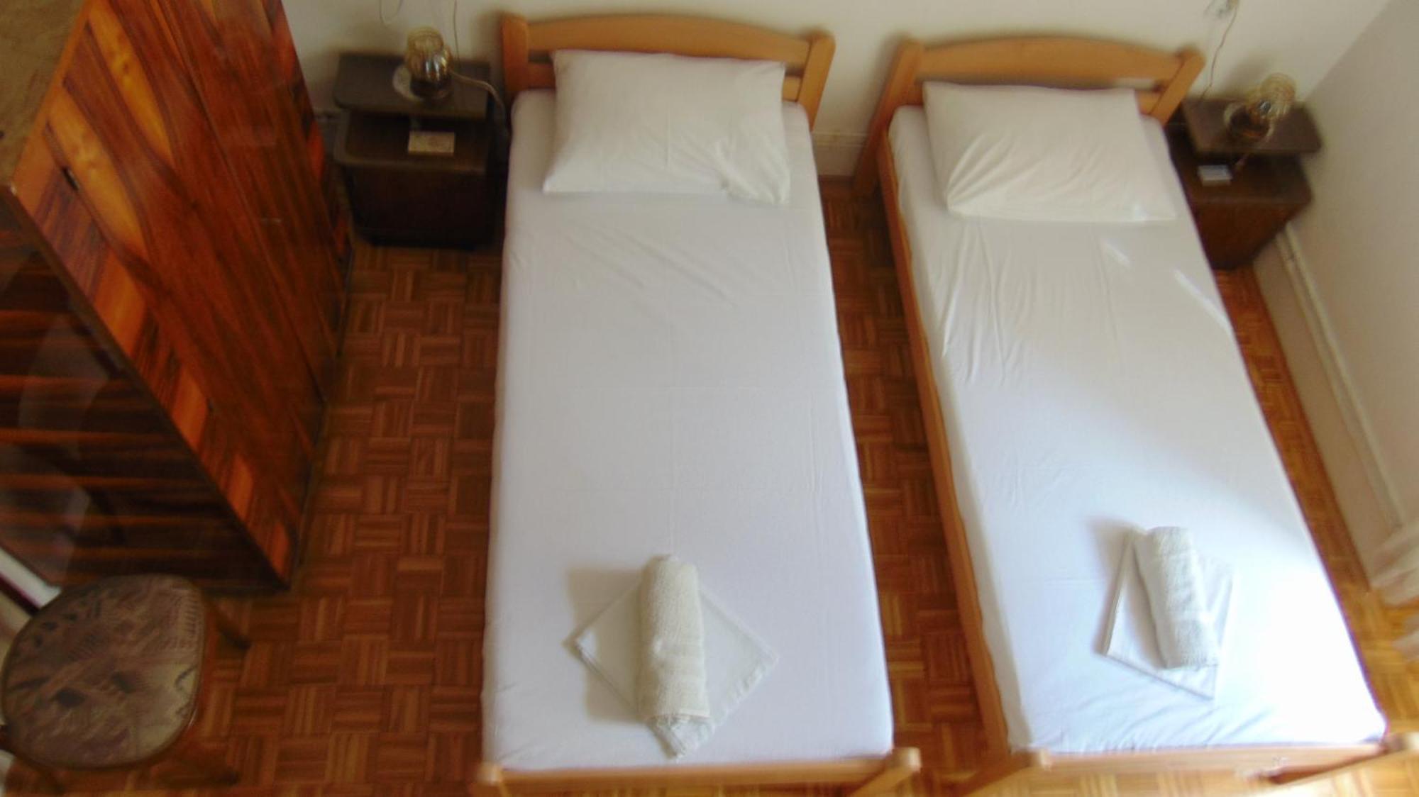 Marina Apartment End Rooms Vela Luka Rum bild