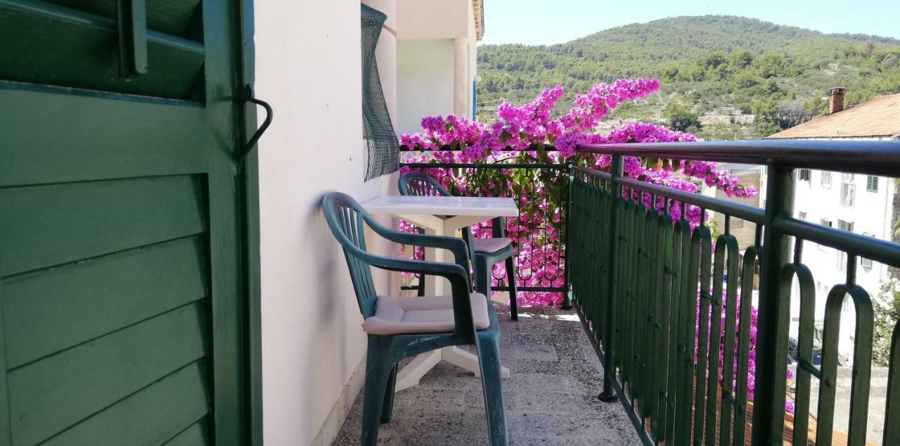 Marina Apartment End Rooms Vela Luka Exteriör bild
